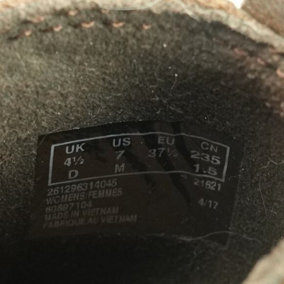 Clarks Women's Wilrose Jade Boot Size 7M Low Heel Chelsea Shootie Brown Leather - Picture 10 of 10